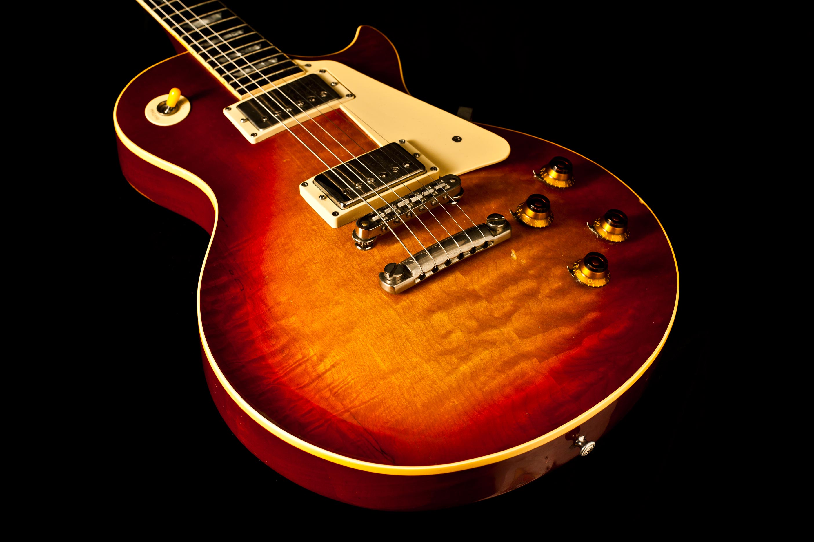 Gibson Les Paul Heritage Series Standard-80 Elite Cherry Sunburst 1982 -  Gitarren Total